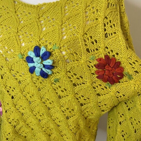 V Christina Womens Sweater XL Crochet Granny Cottage Core Dijon Yellow Floral - Picture 3 of 9